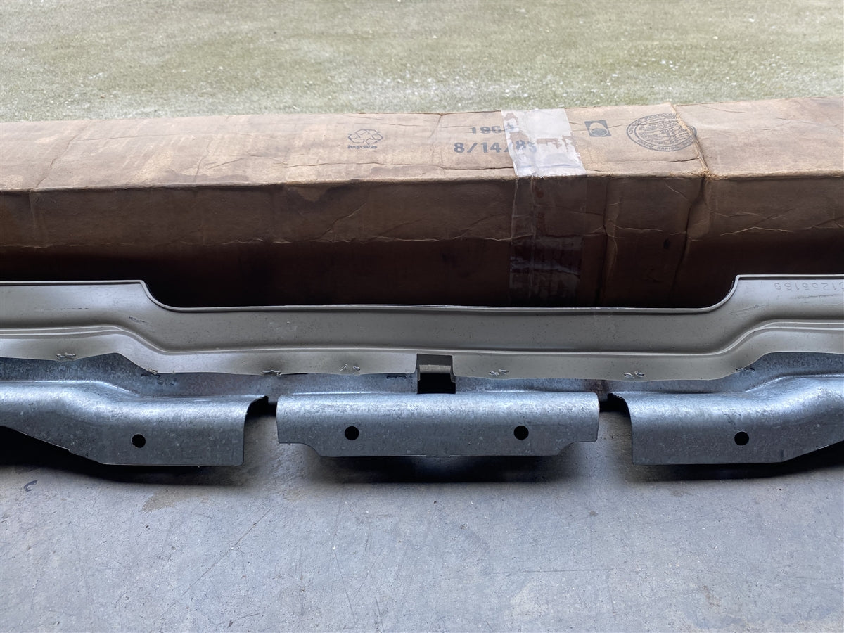 1977 - 1979 Buick LeSabre and Electra Rear Bumper Rubber Filler, Original GM NOS, Angle 4