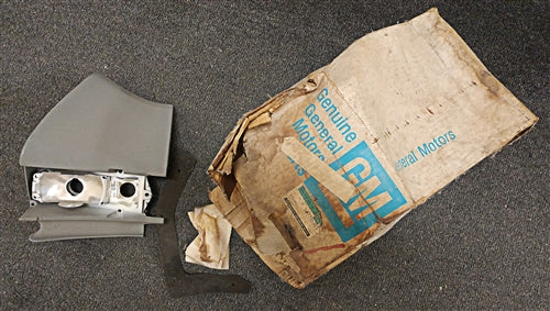 1968 Chevelle POST Model Rear Quarter Panel Tail Light Extension, Left Hand GM NOS