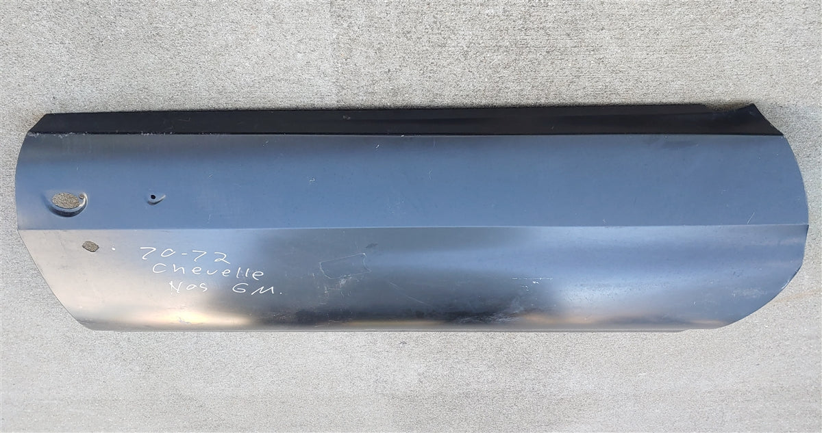1970 - 1972 Chevelle Door Skin, Right Hand Original GM NOS 8809736, Angle 5