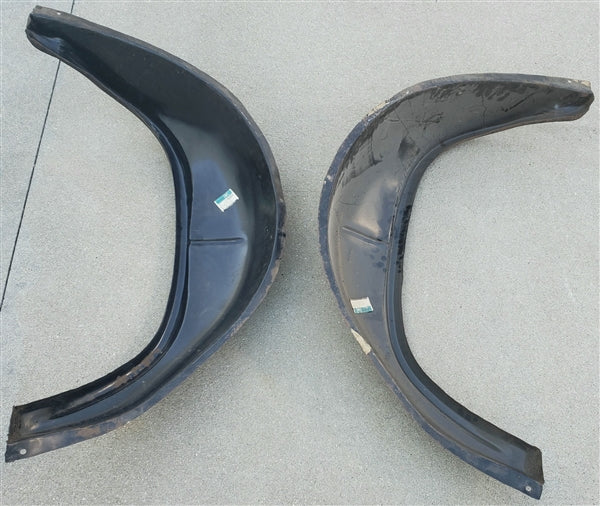 1970 - 1972 Chevelle Rear Outer Wheel Well Housings Set, Coupe, Original GM NOS, Angle 2