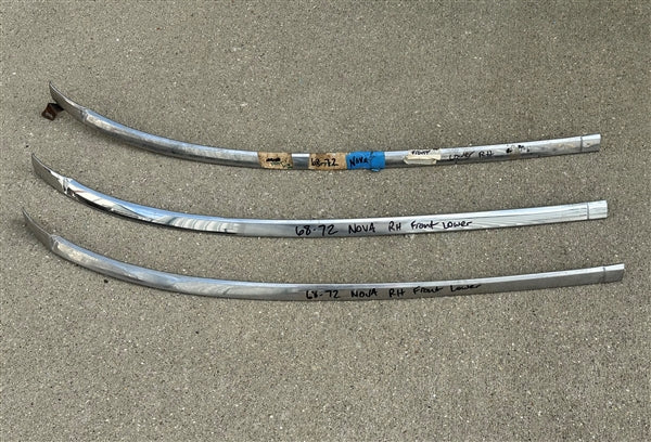 1968 - 1972 Nova Front Windshield Chrome Molding, Lower Right Hand, Used GM