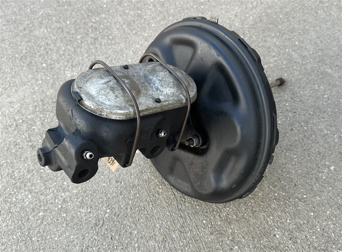 1969 Chevelle 9391 Power Brake Booster with 5468309 Master Cylinder, Date Coded, Angle 2