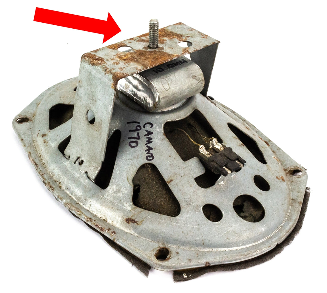 1973 - 1977 Nova Radio Speaker Enclosure Housing Box Retainer Clip, 3973666, Angle 3