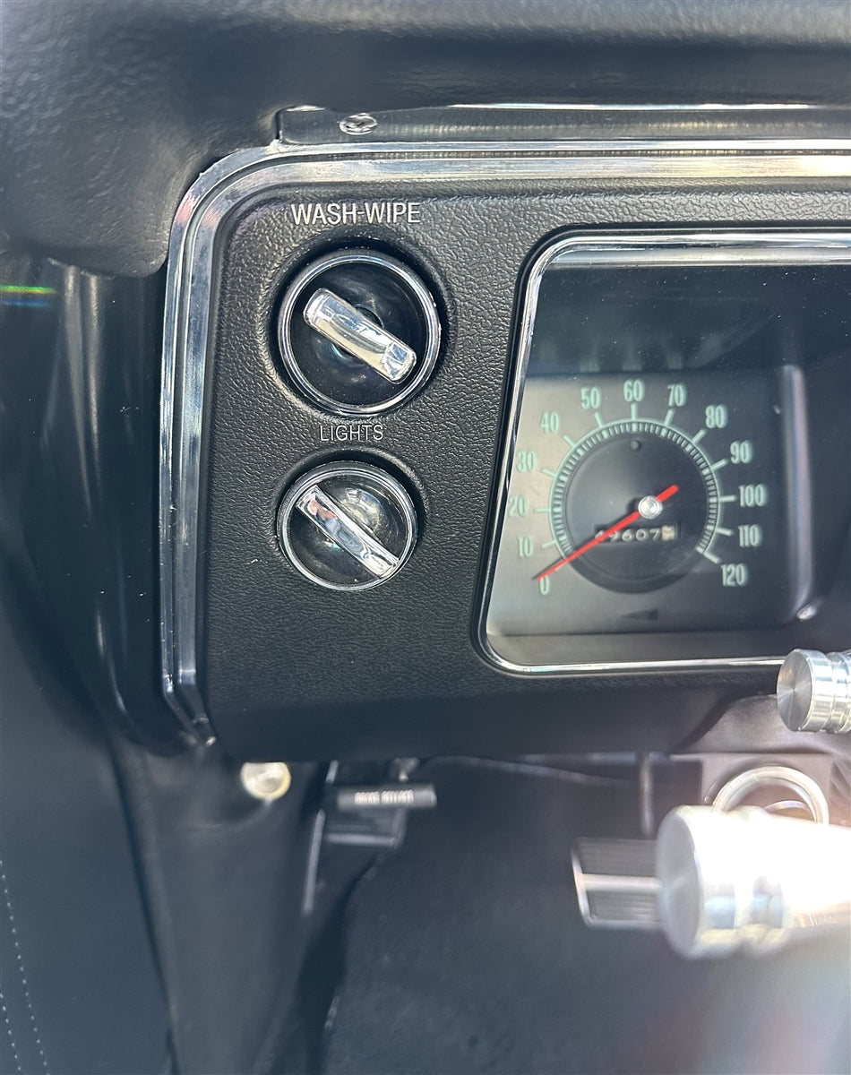 1968 Chevelle Dash Knob and Bezel Set, 5 Pieces, Angle 2