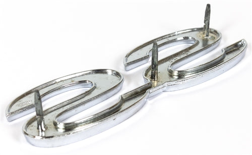 1973 Chevelle and Nova SS Emblem, 6259618, Angle 4