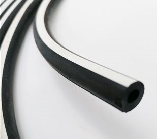 White Stripe Vacuum Hose 5/32" Diameter, Sold Per Foot, Angle 3
