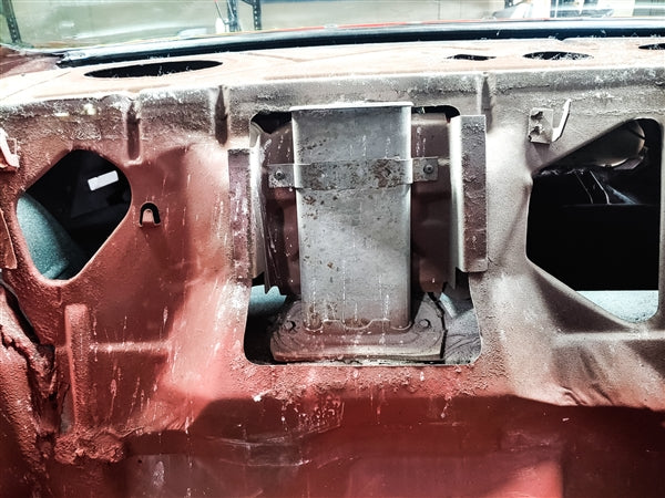 1971 - 1972 Chevelle or Nova Behind Rear Seat Fuel Exhaust Vapor Vent Return EEC Tank, Used GM, Angle 9