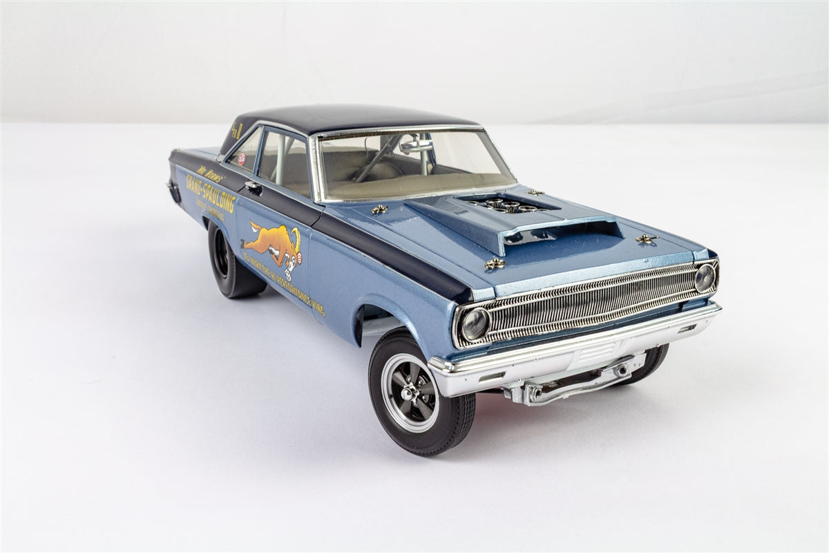 Mr. Norm's 1965 Dodge Coronet Hemi Fuel Injected AWB, Issue #16 Die-Cast Metal 1:18 Limited Edition Supercar, Angle 10