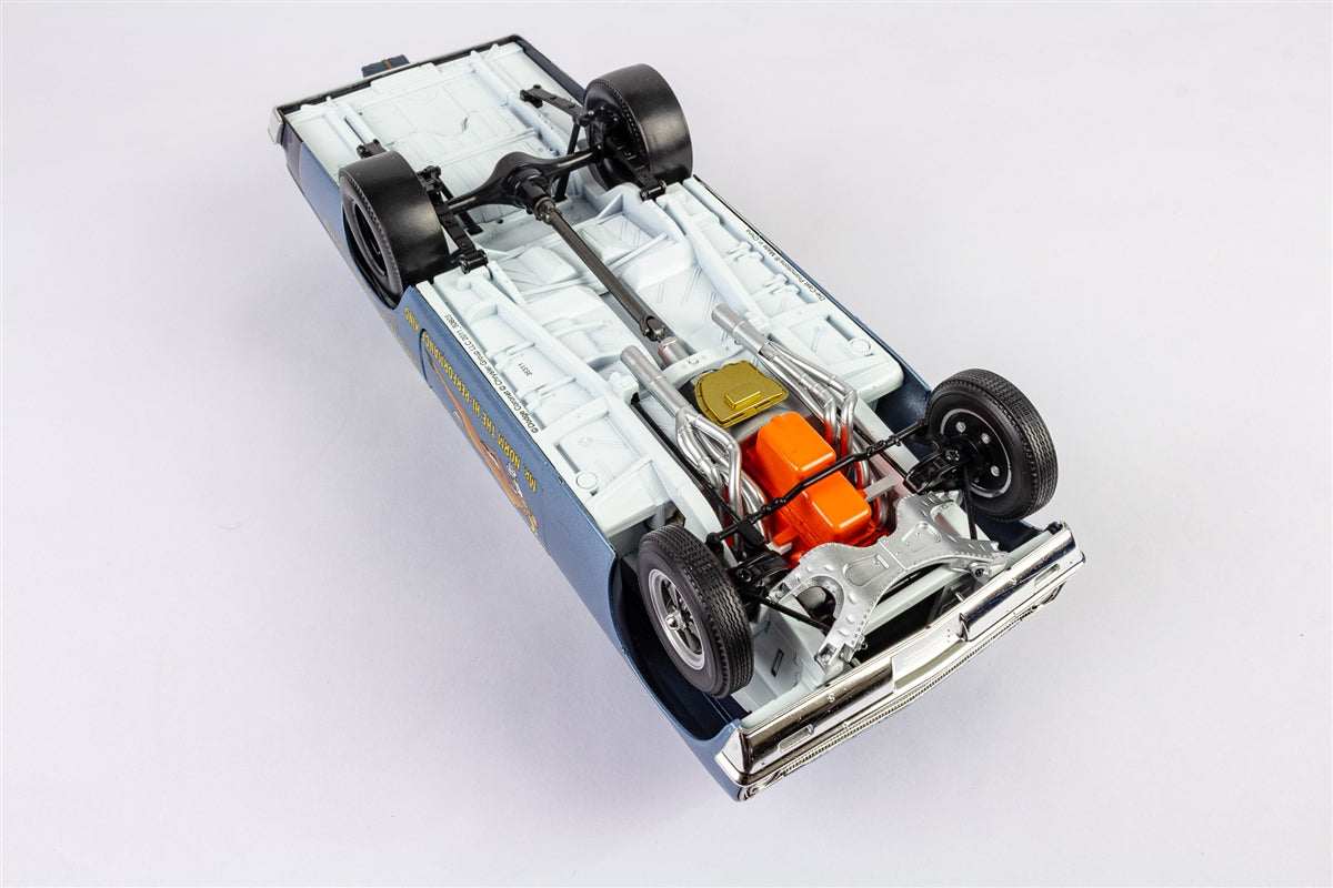 Mr. Norm's 1965 Dodge Coronet Hemi Fuel Injected AWB, Issue #16 Die-Cast Metal 1:18 Limited Edition Supercar, Angle 19