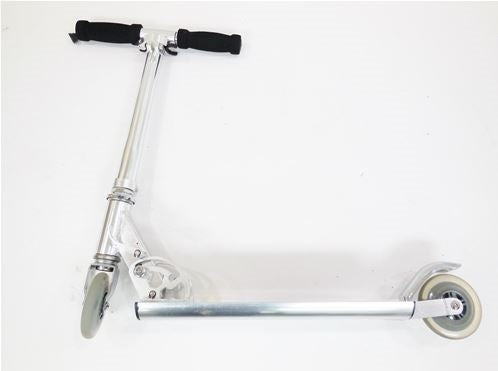 Hugger Kids Scooter, Angle 3