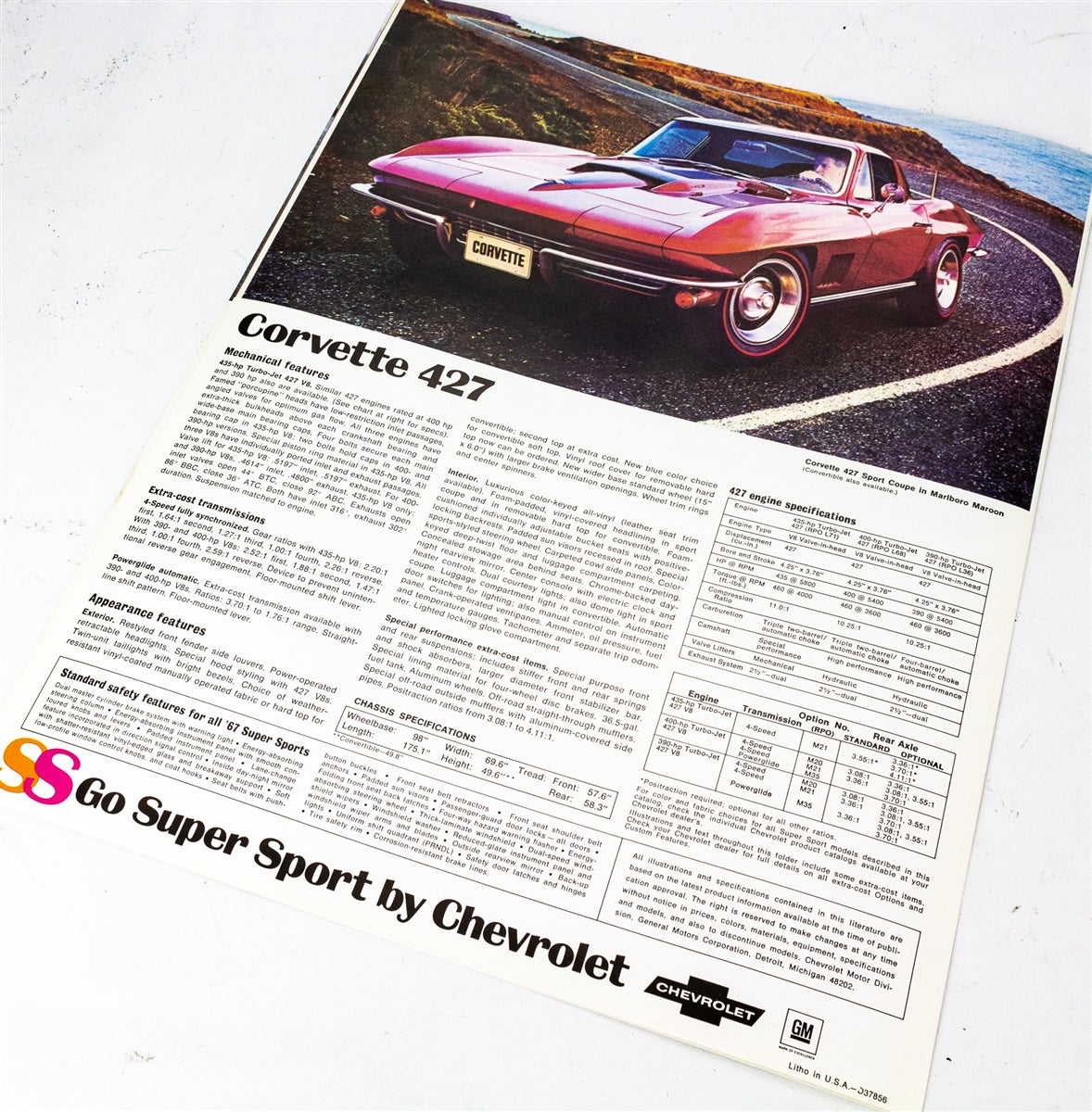 1967 Chevelle GM Dealership Showroom Sales Brochure, SS Super Sport Models, Angle 3