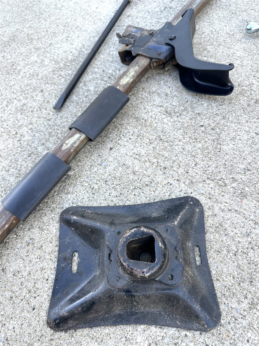 1971 - 1972 Chevelle Trunk Bumper Jack Mast Assembly Kit, Original GM Used, Angle 2