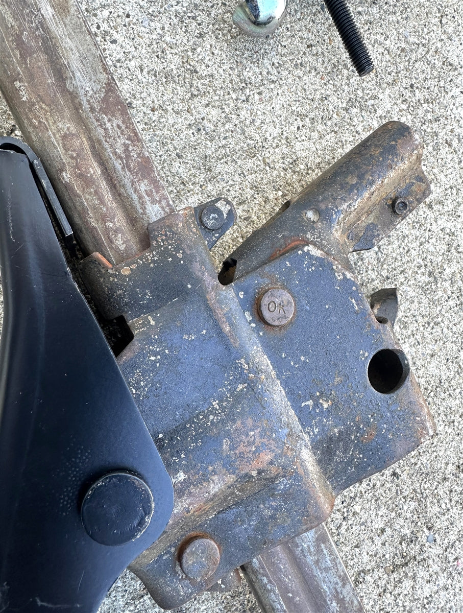 1971 - 1972 Chevelle Trunk Bumper Jack Mast Assembly Kit, Original GM Used, Angle 4