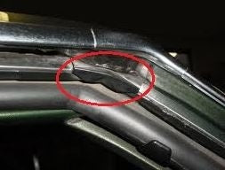 1969 - 1972 Roof Rail Weather Strip Channel Corner Connector Black Plastic Insert Trim Window Guides ( PAIR ), Angle 3