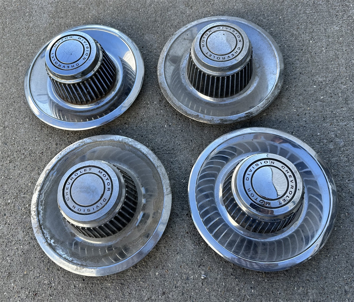 Chevelle or Nova Rallye Wheel Center Cap, Used Original GM, Angle 5