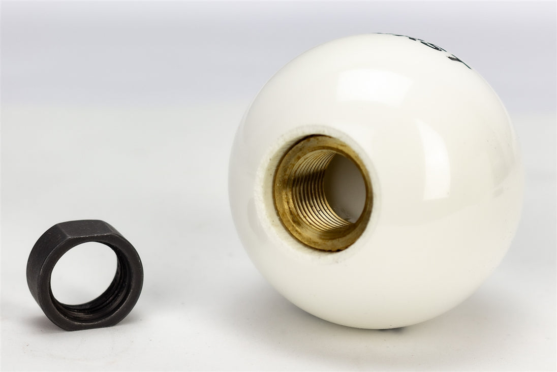 Hurst Shifter Knob in White, 6 Speed 16 MM x 1.50, Angle 4